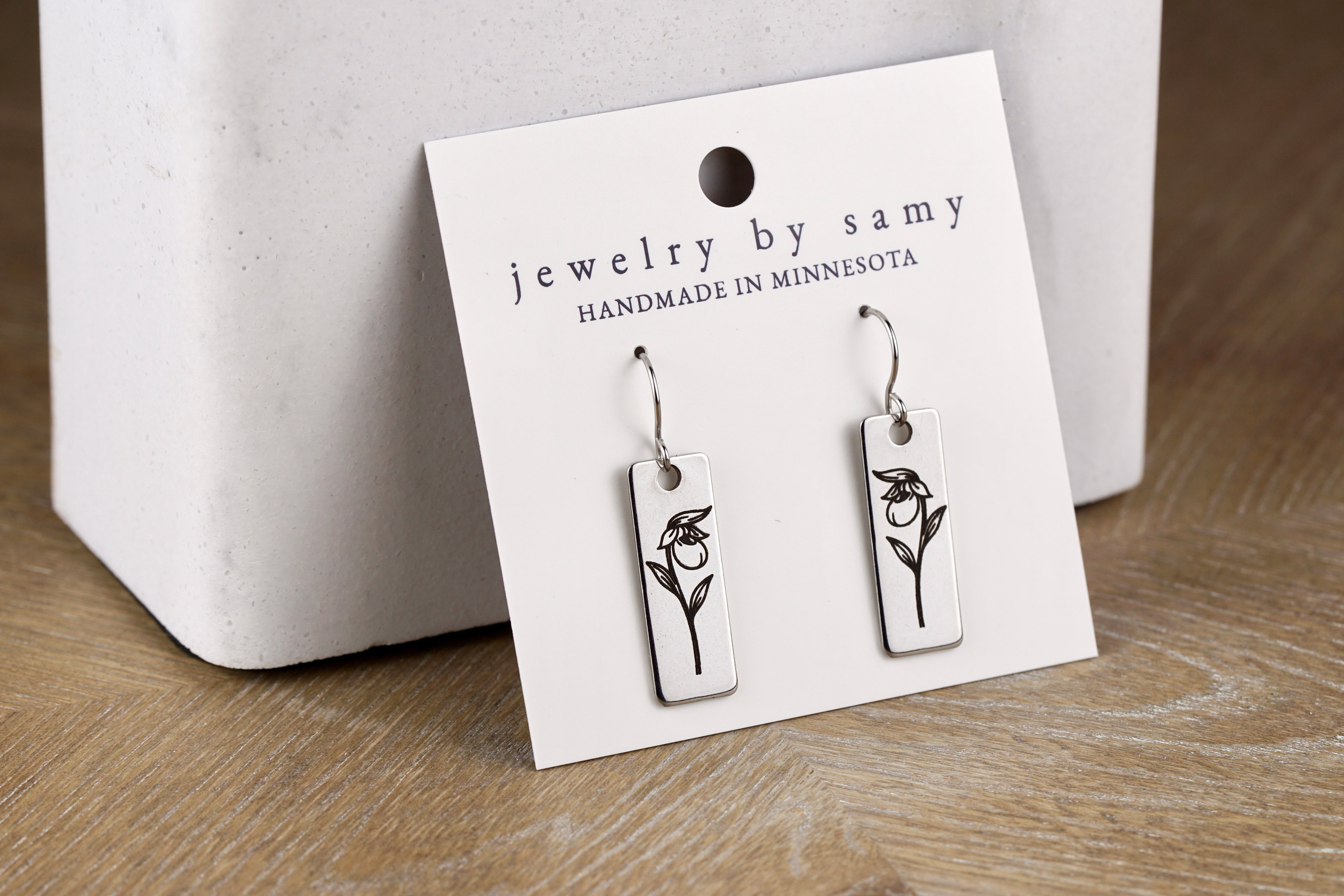 Engraved Lady Slipper Earrings