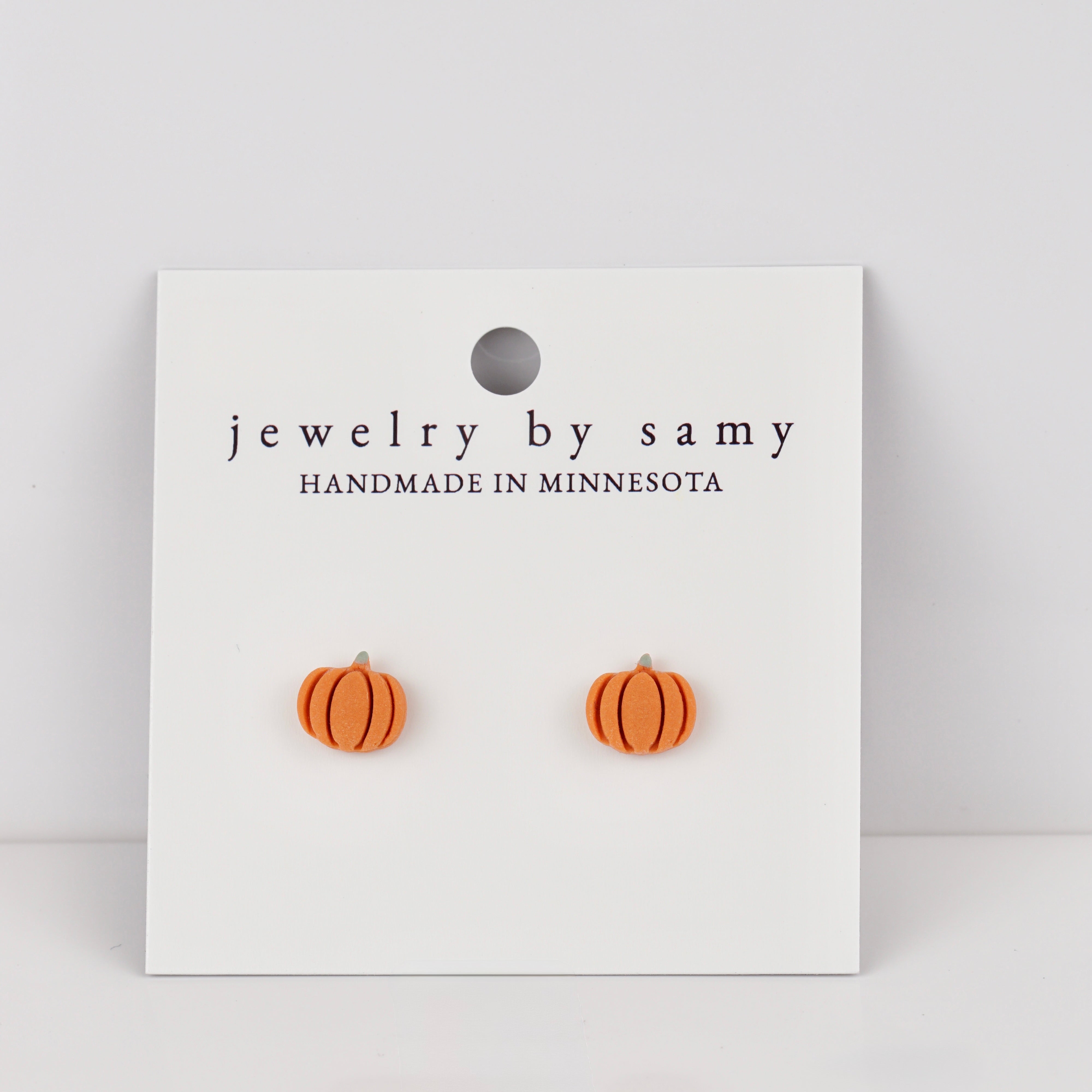 Pumpkin Studs