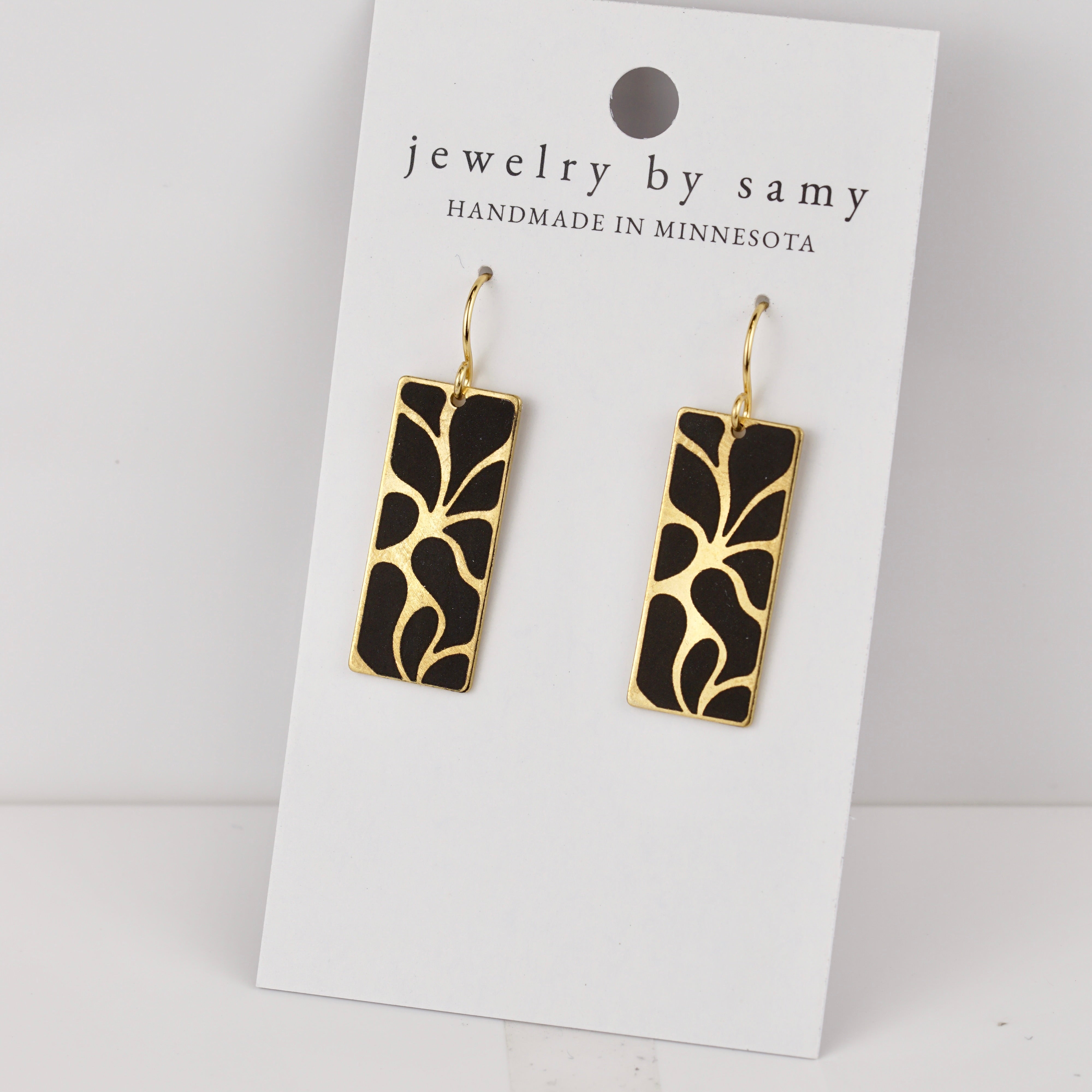 Retro Bloom Engraved Earrings