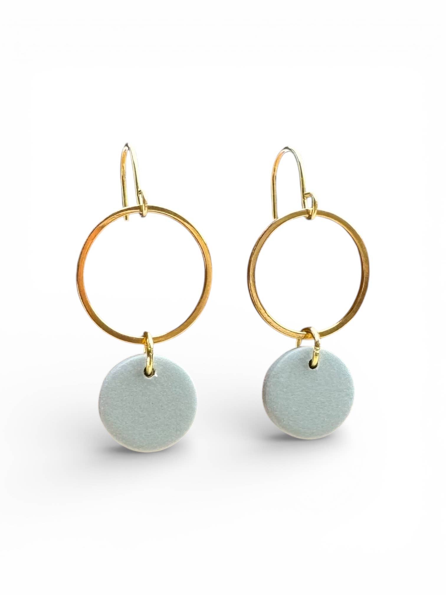 Minimal Dot Earrings – Lightweight Jewelry